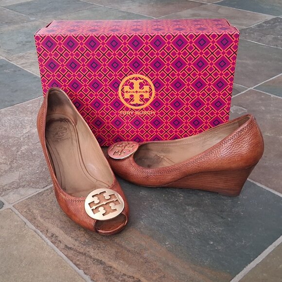 Tory Burch Wedge Pump Heel - Picture 1 of 7